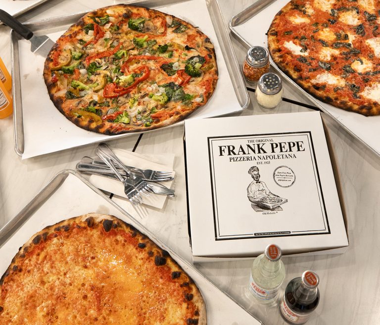 Frank Pepe Pizzeria Napoletana Opens in Delray Beach