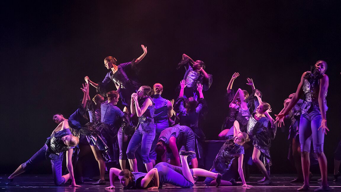 Bohemian-Rhapsody-7-nhVO1L.tmp_-wgVXpS.tmp_