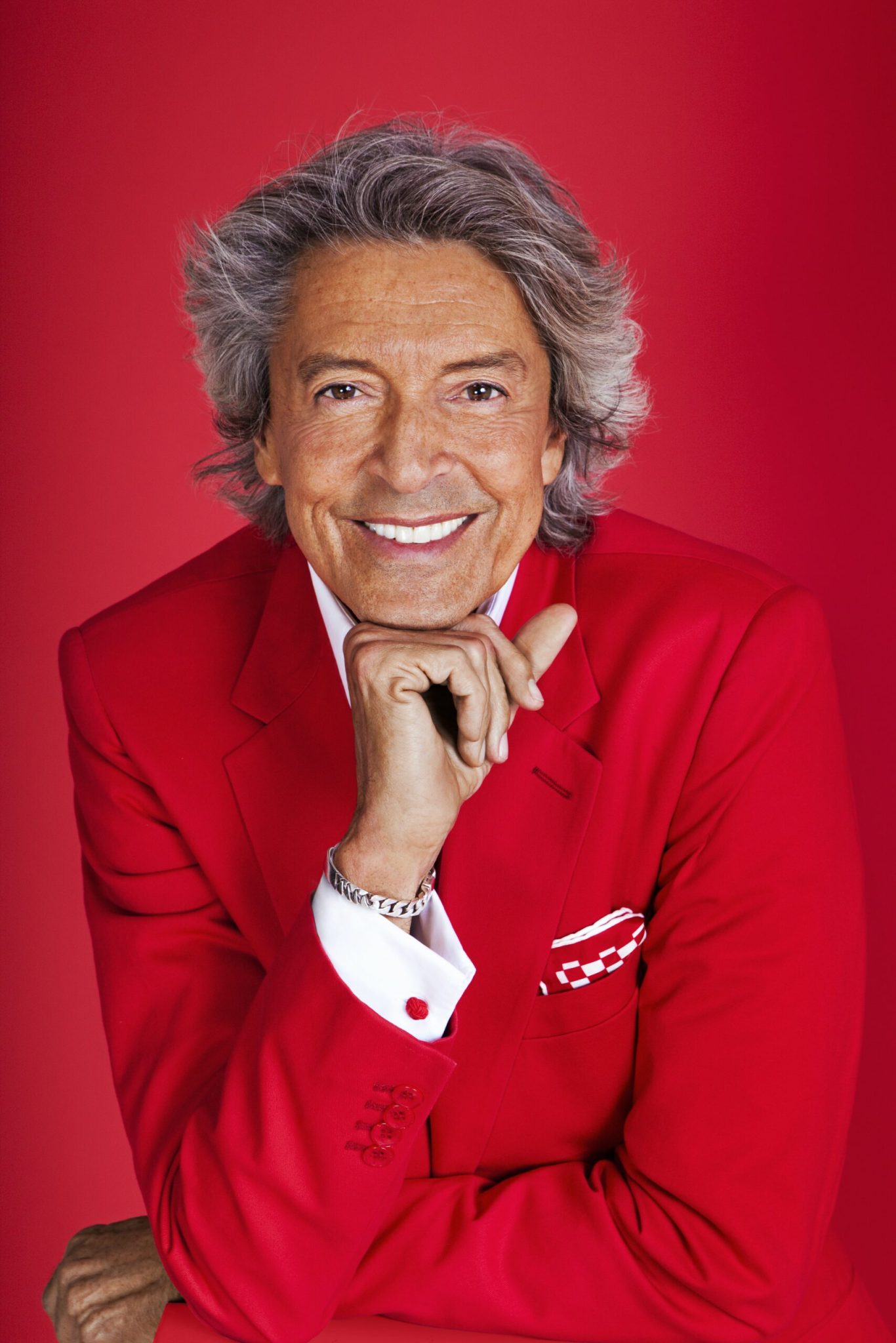 Tommy-Tune-Photo-Head-Shot-by-Franco-Lacosta-scaled-1-CLHHz1.tmp_-scaled-iXxoNO.tmp_