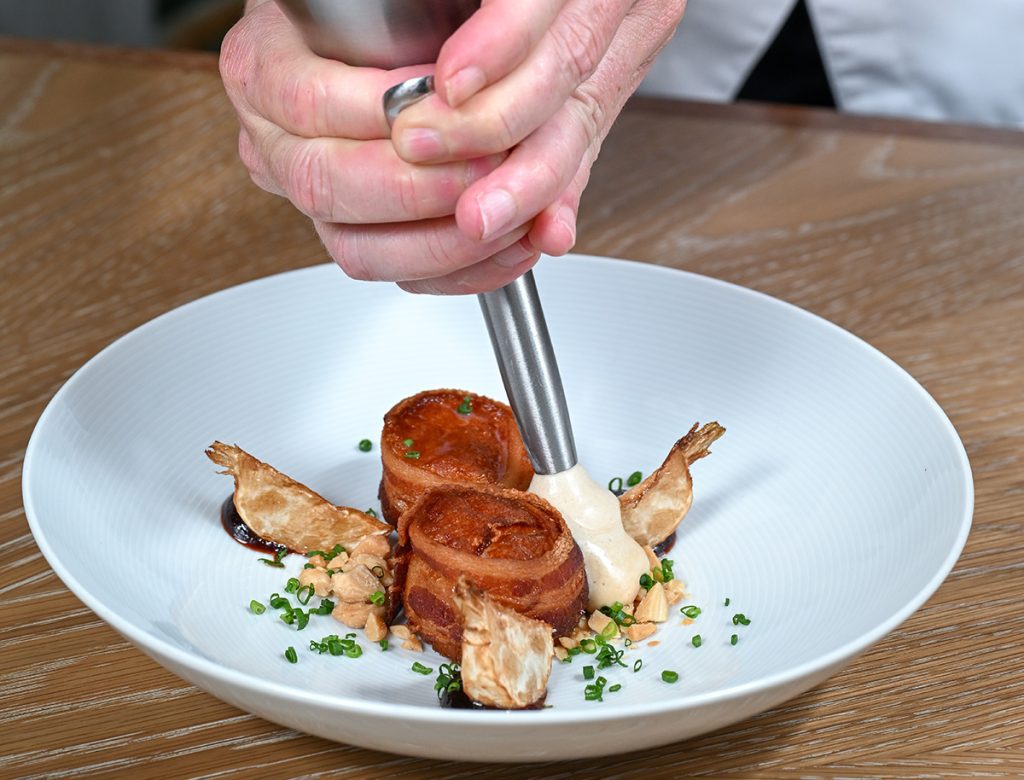 BRM dining guide Sept_Oct_2025_Bourbon Steak_Bacon Scallops_C